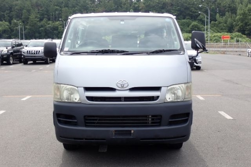 HIACE VAN-9