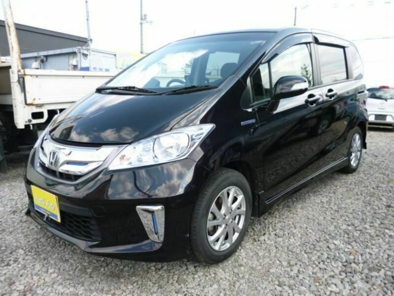 HONDA　FREED