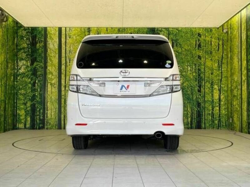 VELLFIRE-16