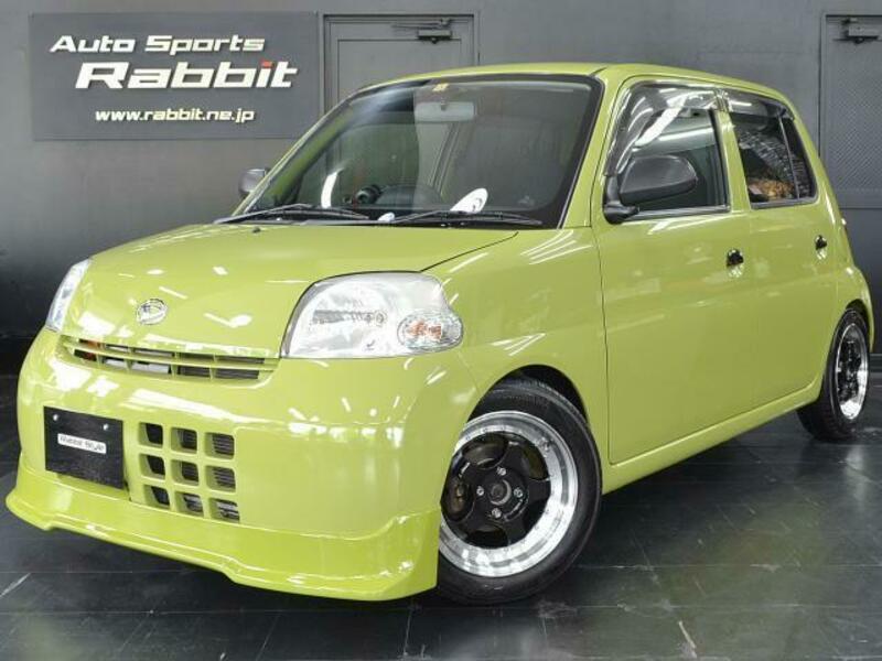 DAIHATSU　ESSE