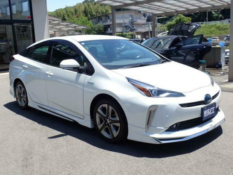 PRIUS-1