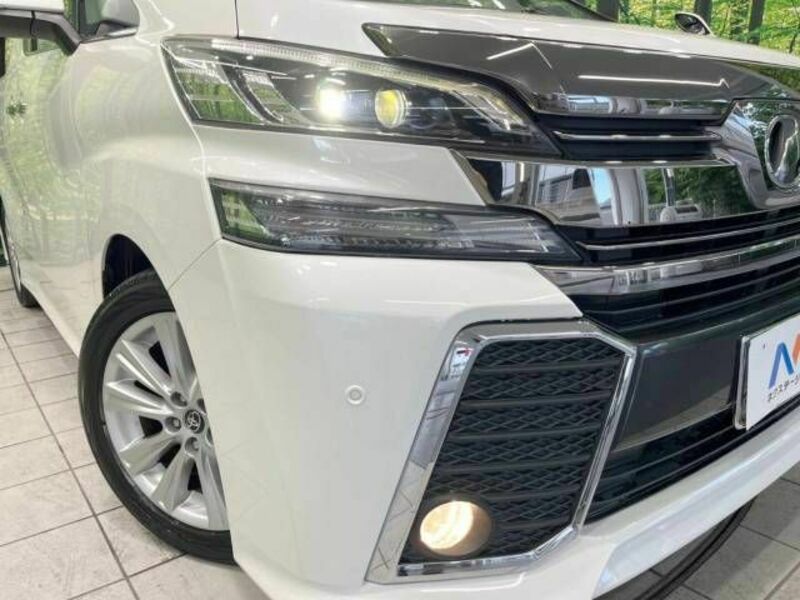 VELLFIRE-13