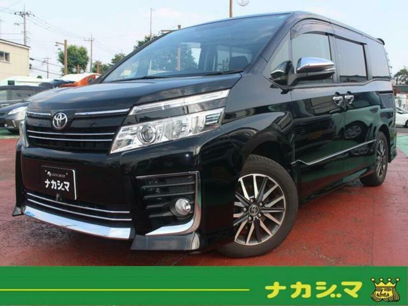 TOYOTA　VOXY