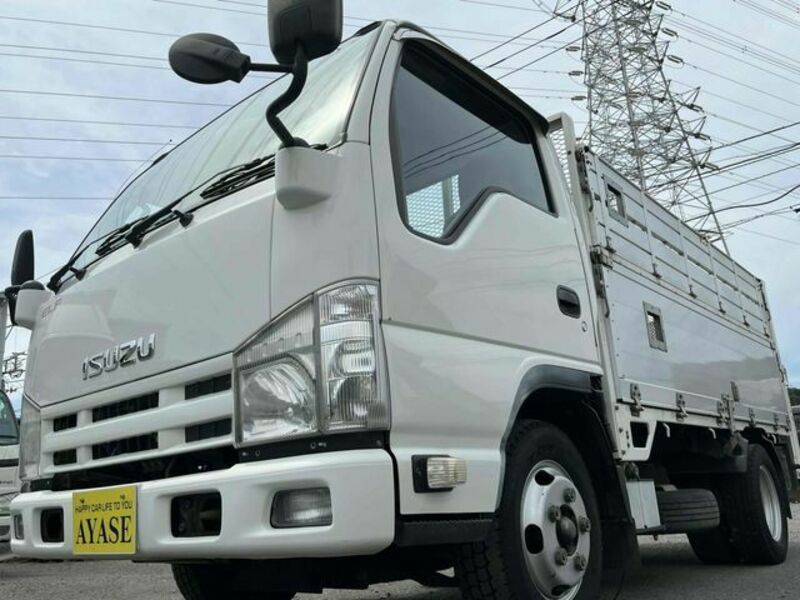 ISUZU　ELF