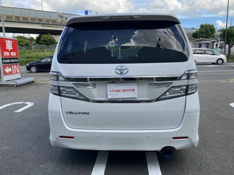 VELLFIRE-2