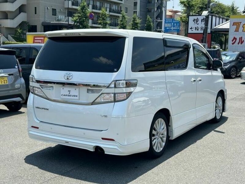 VELLFIRE-1