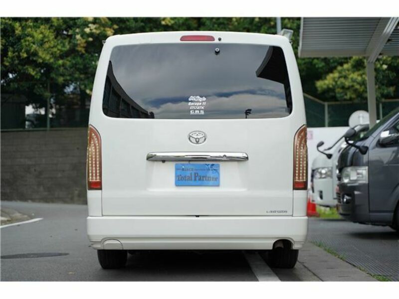 HIACE VAN-2