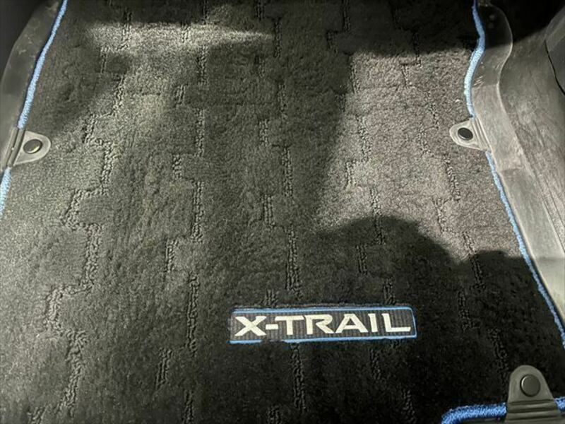 X-TRAIL-47