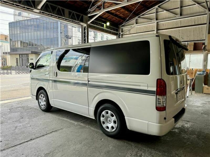 HIACE VAN-6