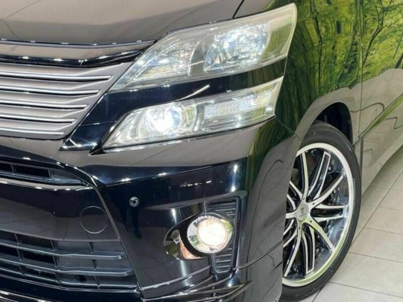 VELLFIRE-14