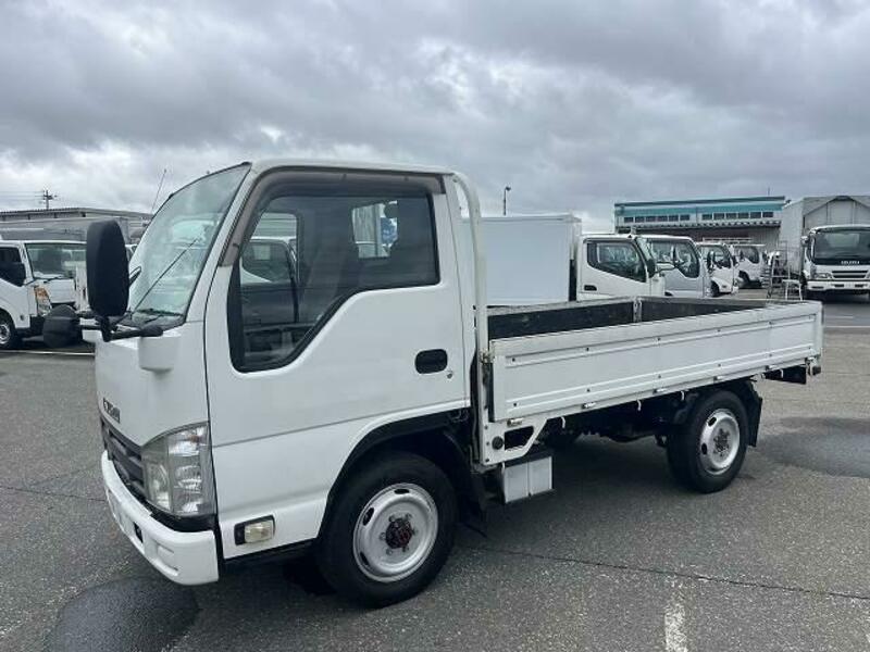 ISUZU　ELF