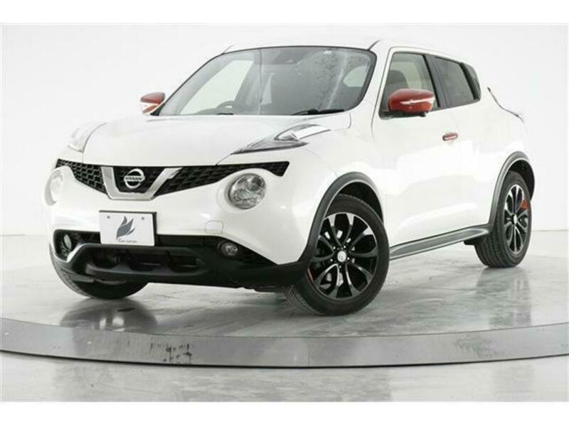 NISSAN　JUKE