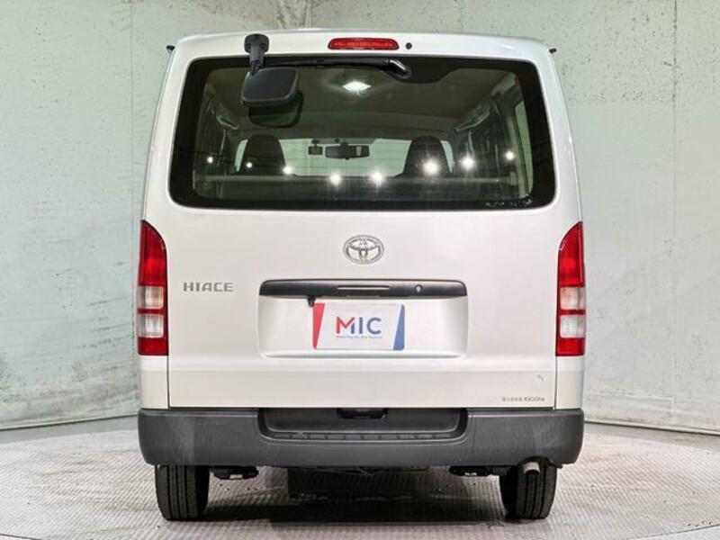 HIACE VAN-15