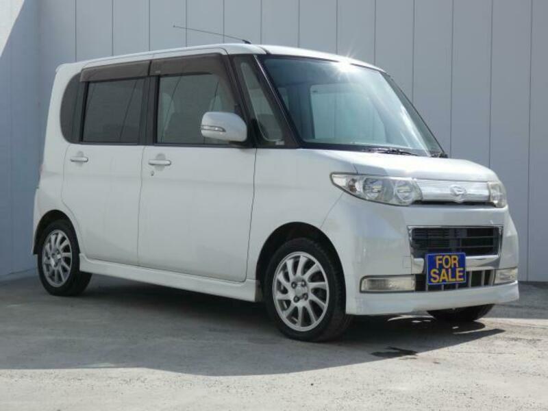 DAIHATSU　TANTO