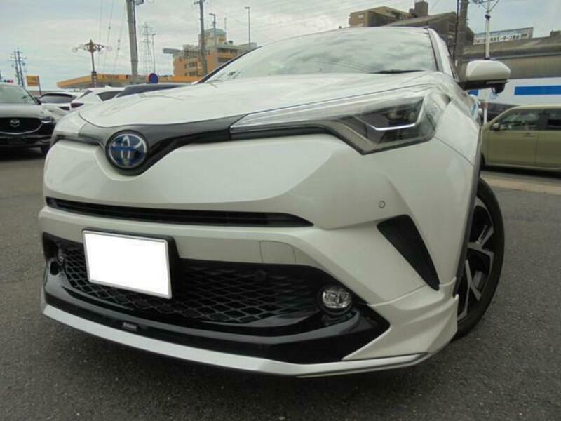 TOYOTA　C-HR