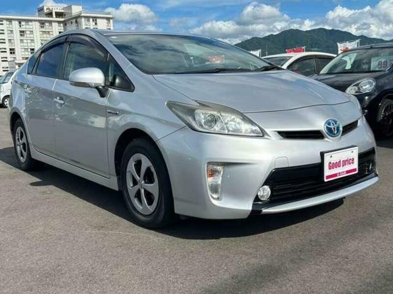 PRIUS-11