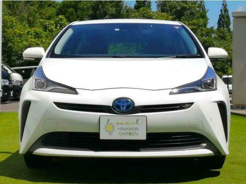 PRIUS-16