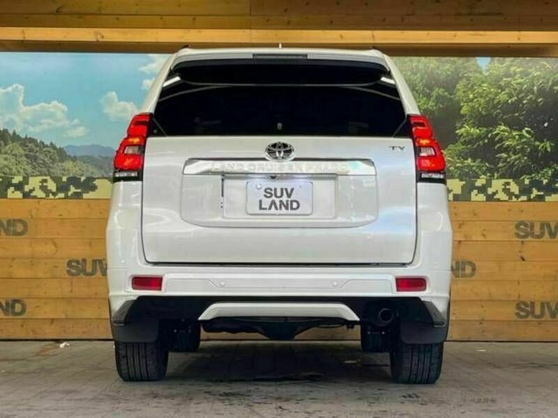 LAND CRUISER PRADO-16