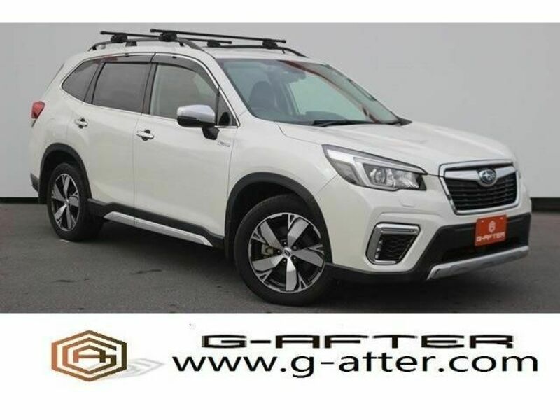 SUBARU　FORESTER