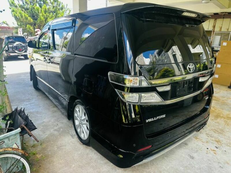 VELLFIRE-3