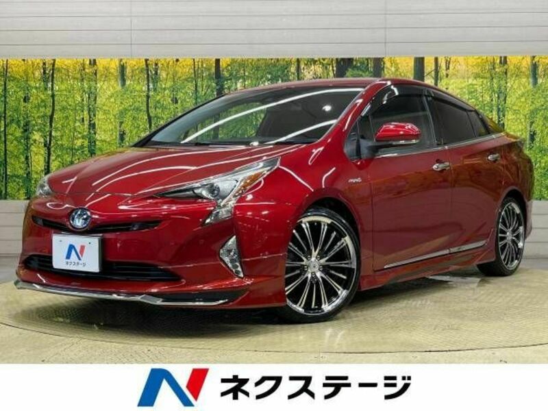 TOYOTA　PRIUS