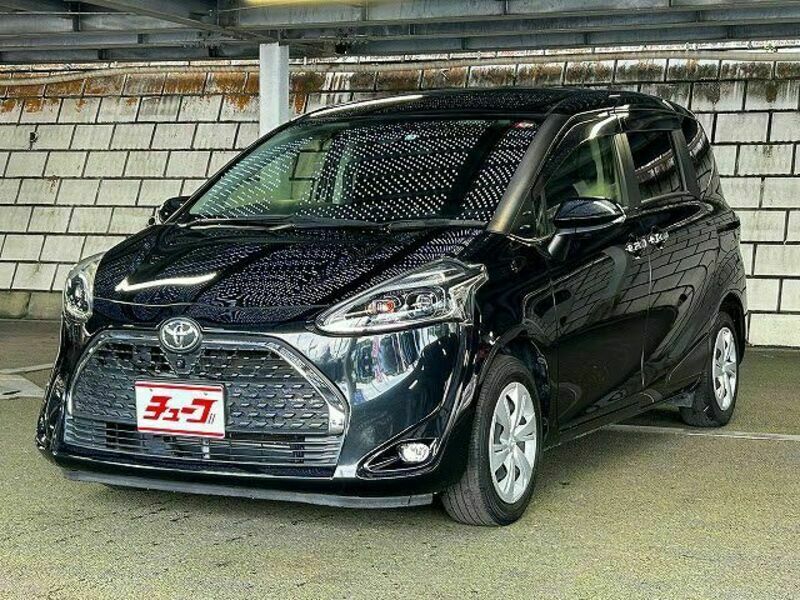 TOYOTA　SIENTA