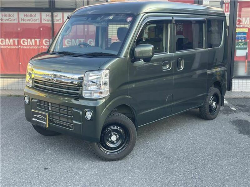 MITSUBISHI　MINICAB VAN