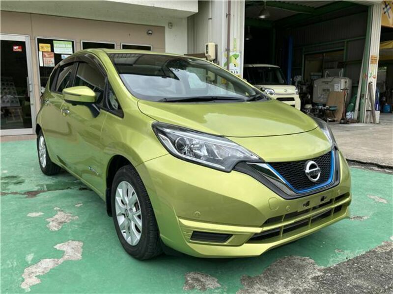 NISSAN　NOTE