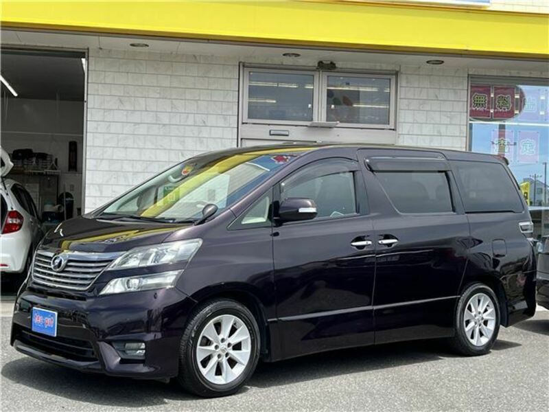 TOYOTA　VELLFIRE