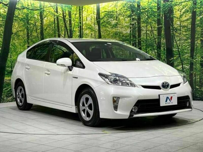 PRIUS-16