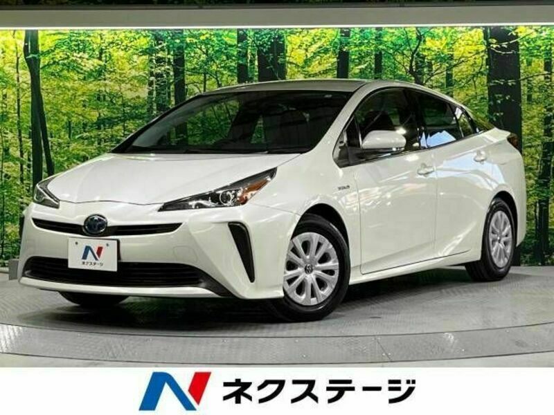 TOYOTA　PRIUS