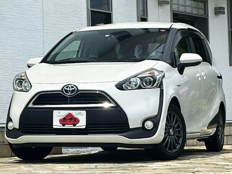 TOYOTA　SIENTA