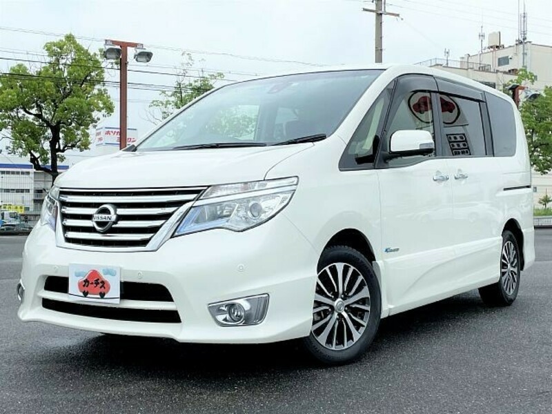 NISSAN　SERENA