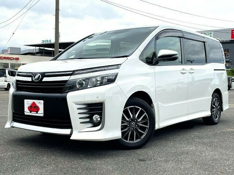 TOYOTA　VOXY