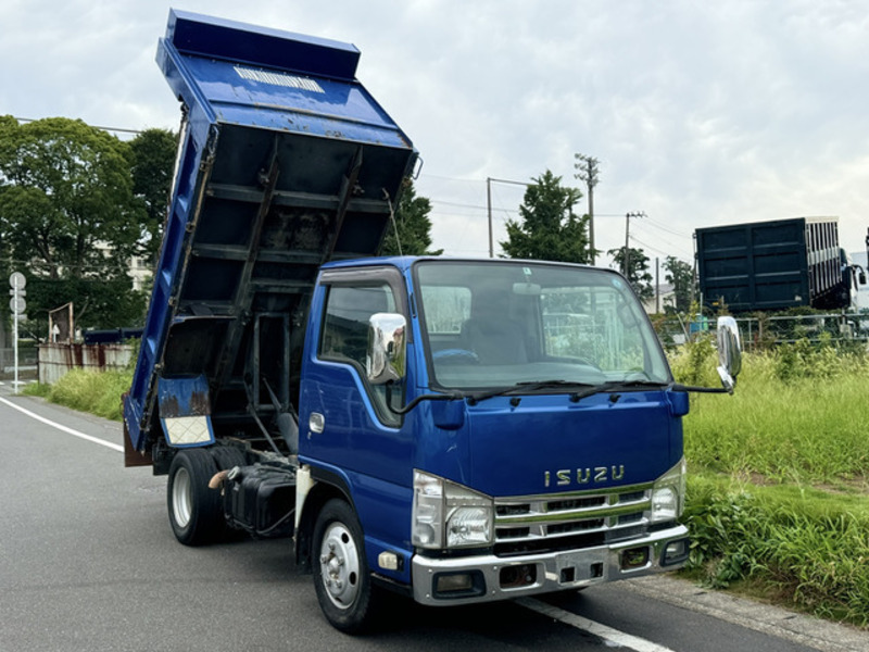 ISUZU　ELF