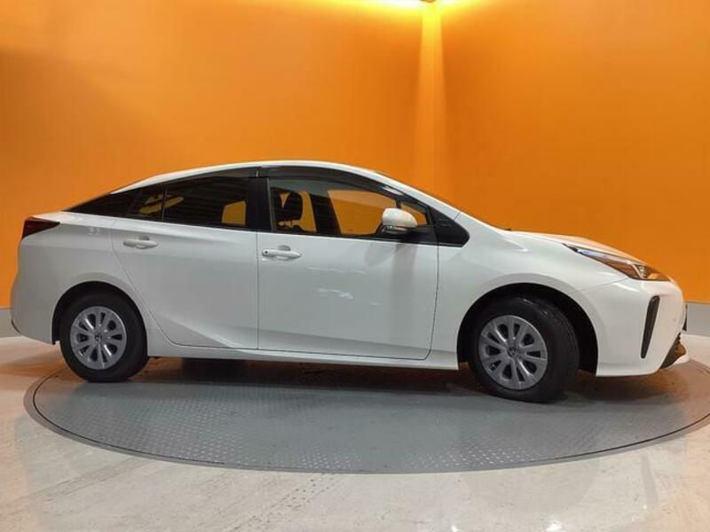 PRIUS-15