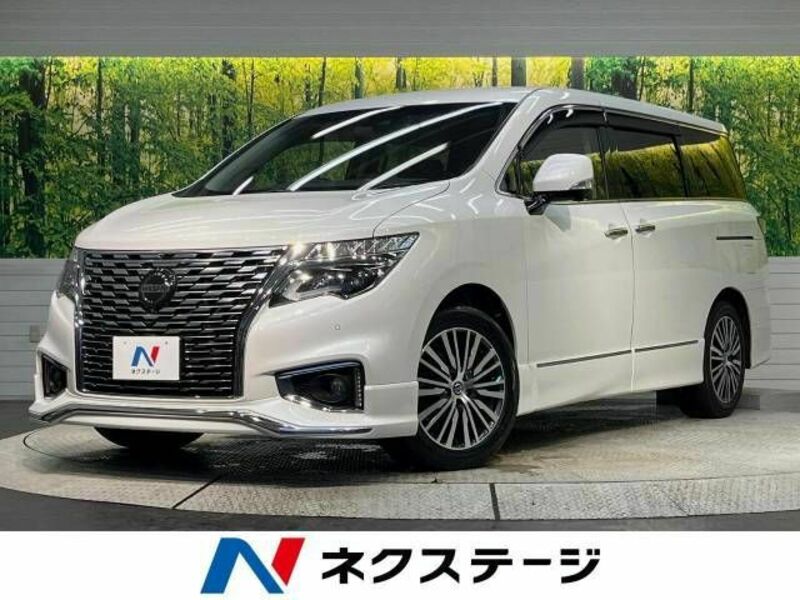 NISSAN　ELGRAND