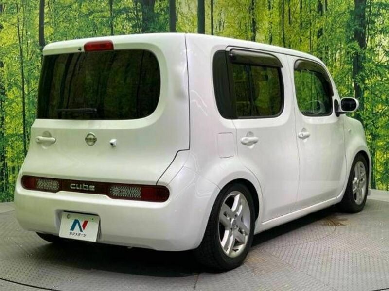 Used 2014 NISSAN CUBE Z12 | SBI Motor Japan