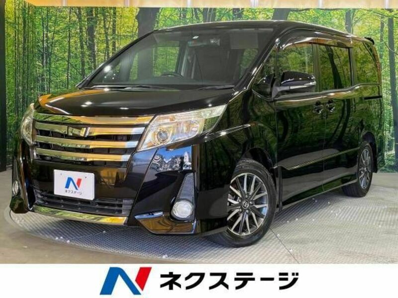 TOYOTA　NOAH