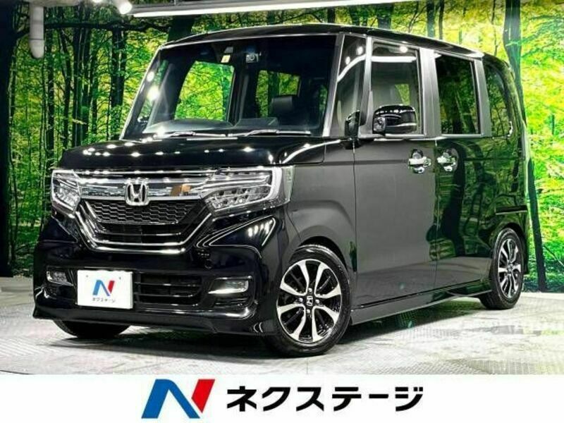 HONDA　N BOX CUSTOM