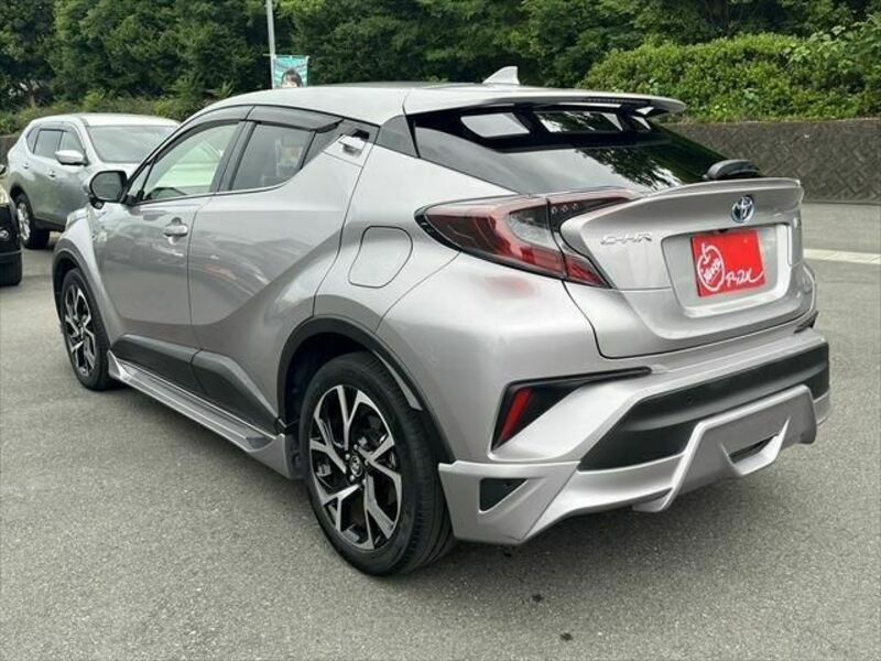 C-HR-18