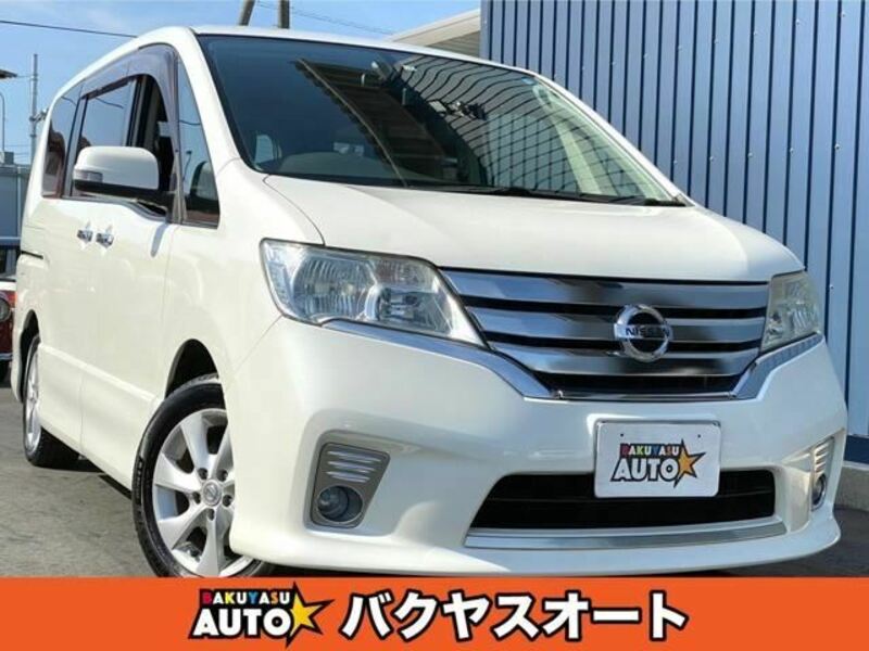 NISSAN　SERENA