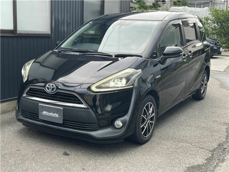 TOYOTA　SIENTA