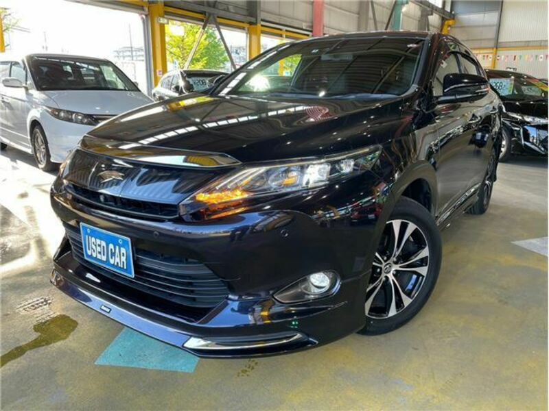 TOYOTA　HARRIER