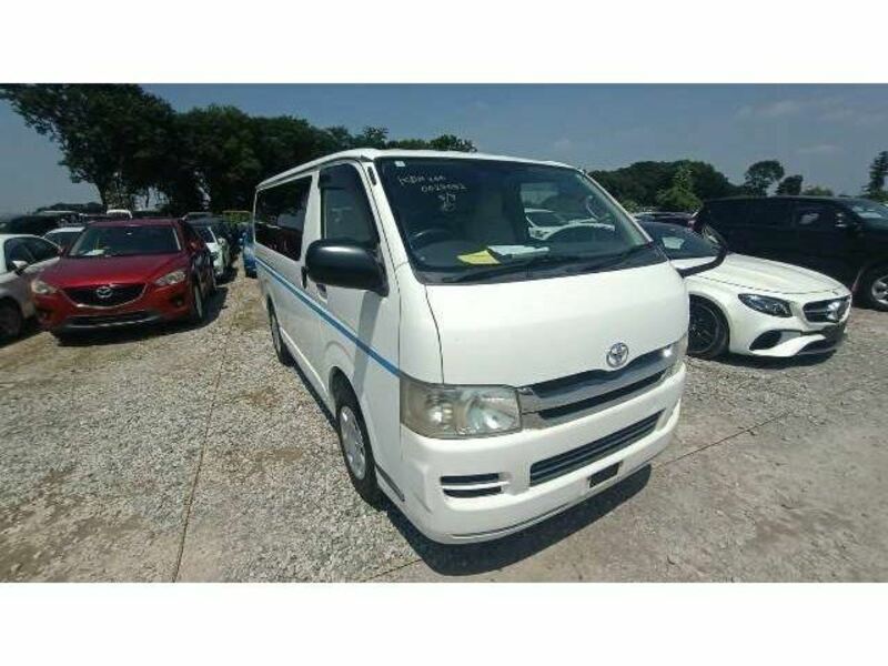 HIACE VAN-7