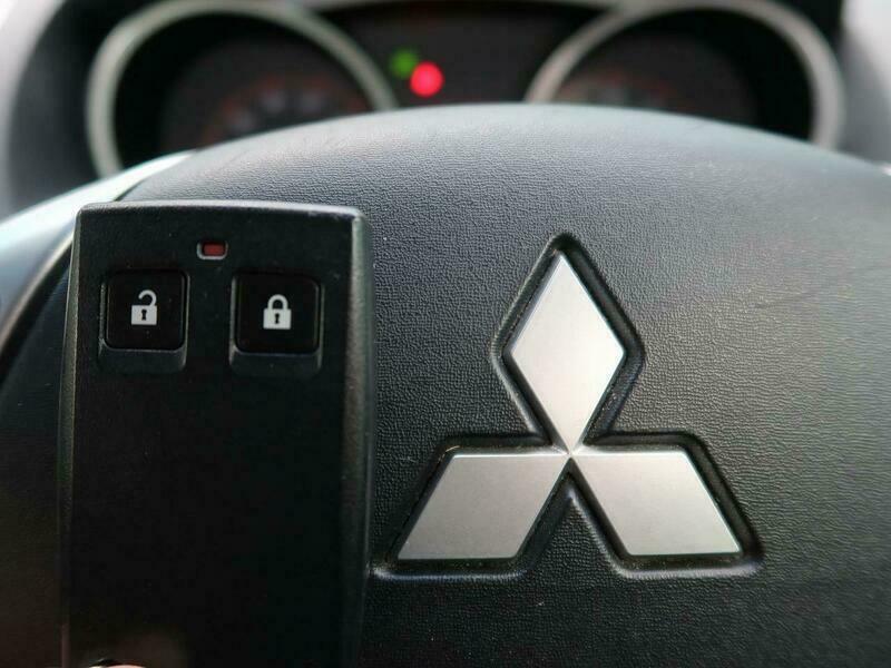 OUTLANDER