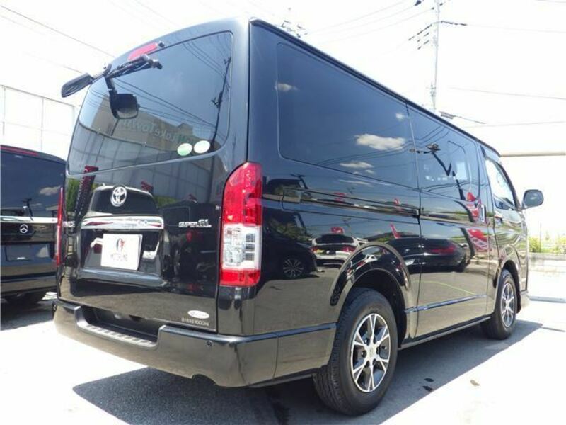 HIACE VAN-6