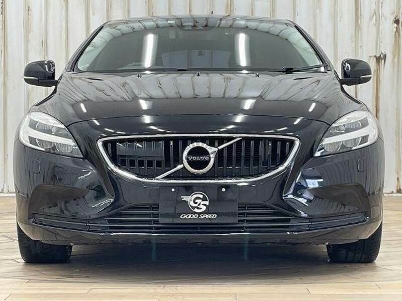 V40-11