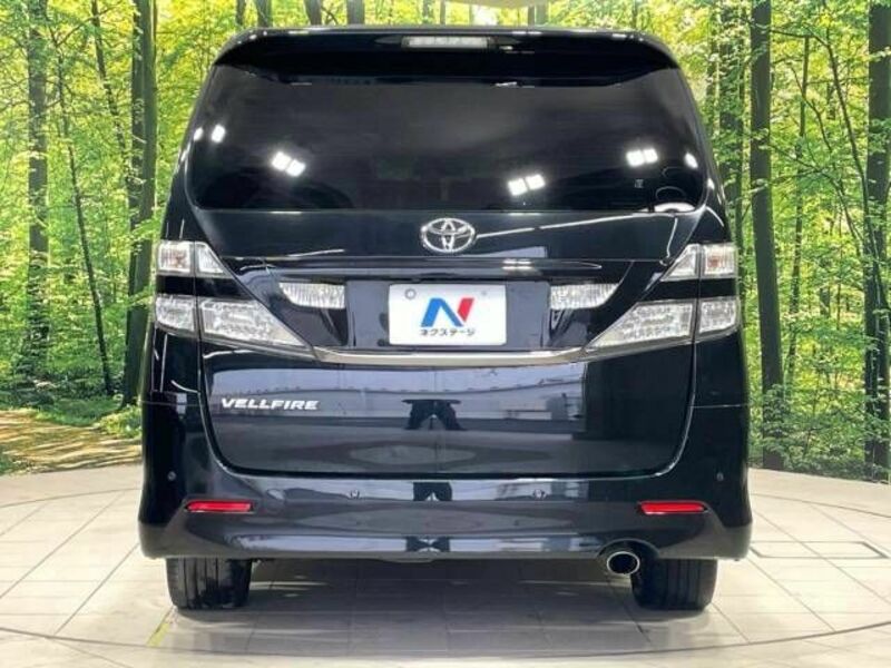 VELLFIRE-15