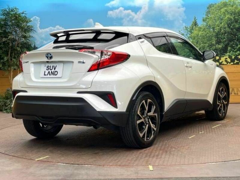 C-HR-17